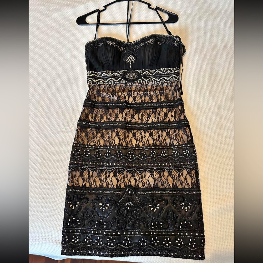 Sue Wong Dress! adorned with lace, rhinestones and embellishments!